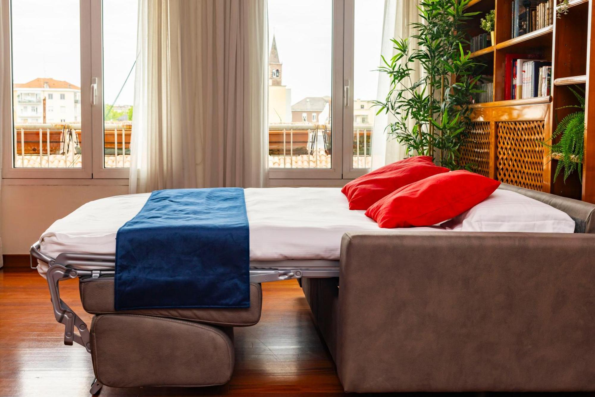 Corso Italia Attic In Milan By 101Flatsアパートメント エクステリア 写真