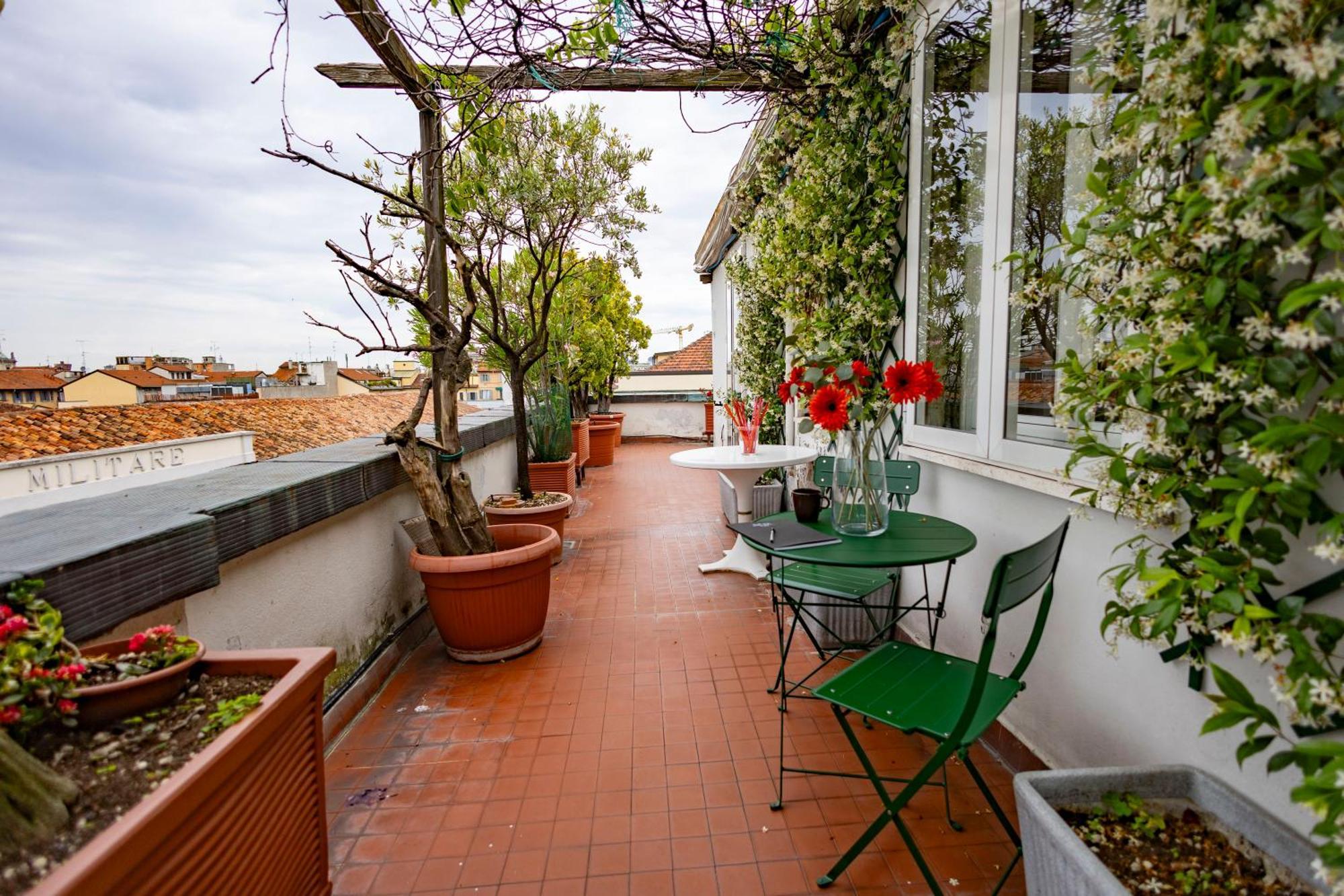 Corso Italia Attic In Milan By 101Flatsアパートメント エクステリア 写真